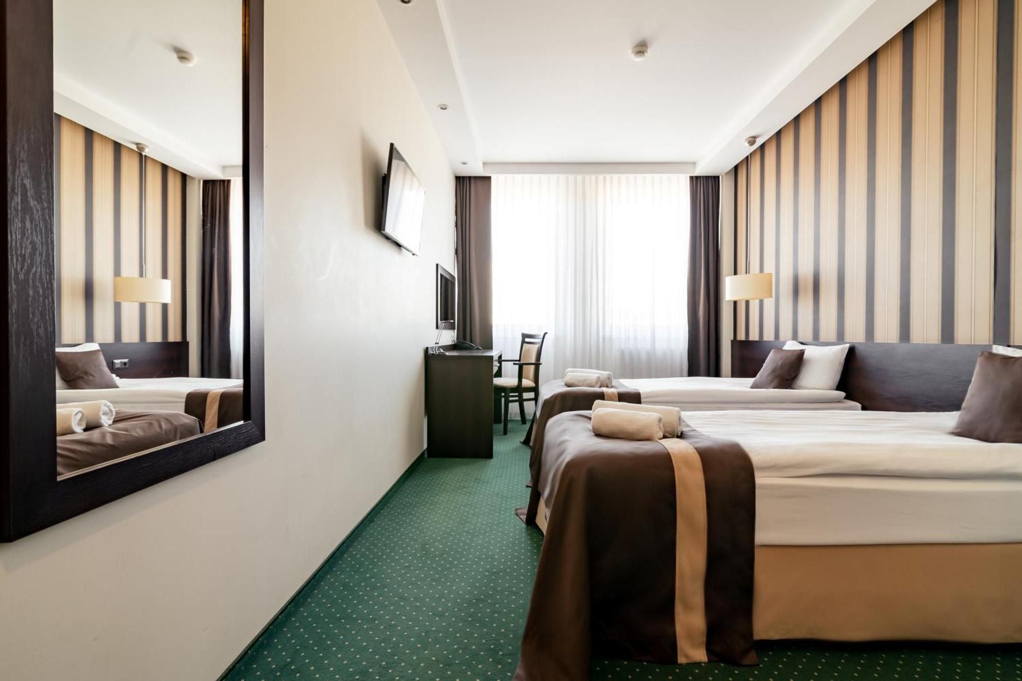 Hotel Maraton 3*