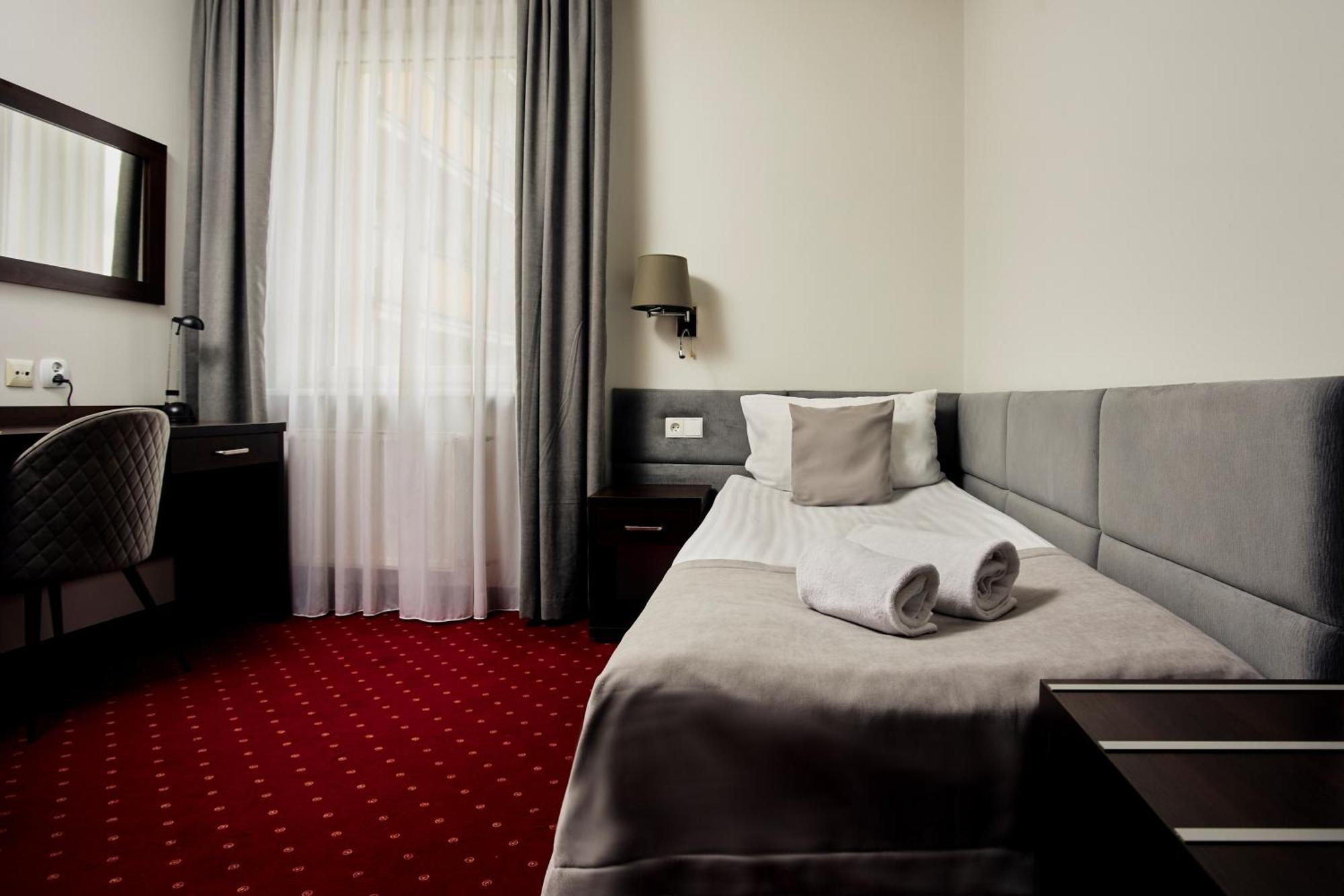 Maraton Hotel 3*